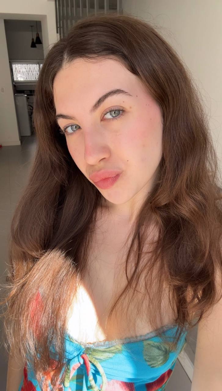 Nude girl Amber in Sialkot