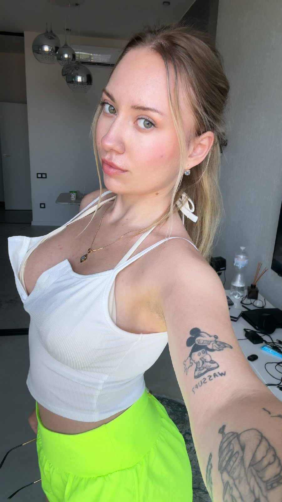 KateV in her underwear in Sialkot