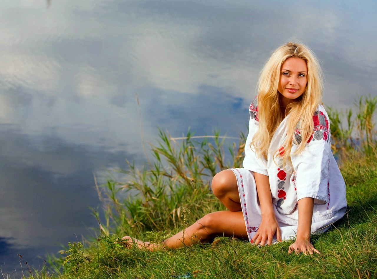 Sexy girl Slavic girls in Sialkot