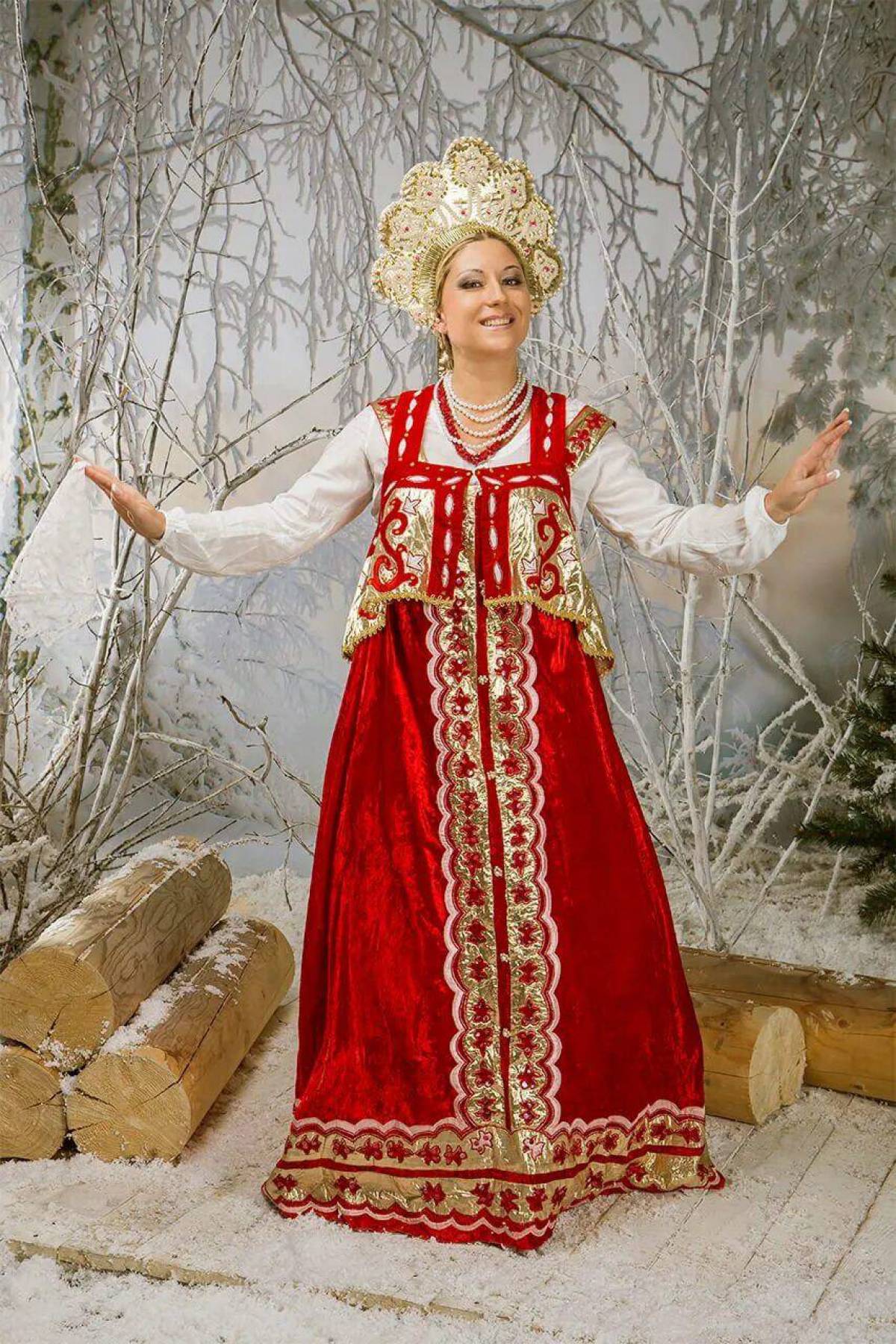 Girls in Slavic costumes in Sialkot